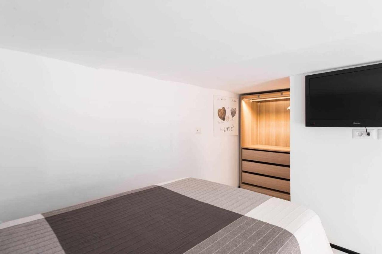 Little House In The Centre Nettuno Apartamento Exterior foto